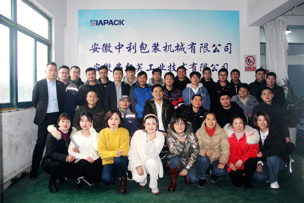 休日から帰ってきました。